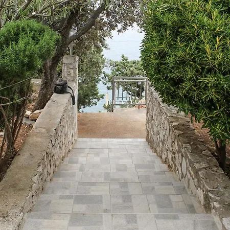 Three-bedroom Holiday In *
