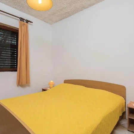 Vikendica Three-bedroom Holiday In *